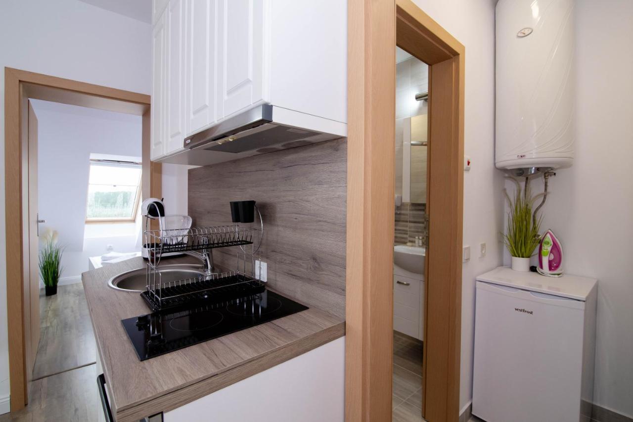 Four Seasons Apartment - Oasis Beach Resort Bliznatsi ภายนอก รูปภาพ